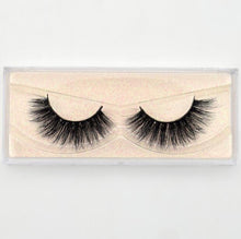 Load image into Gallery viewer, Hand Made Crisscross False Eyelashes