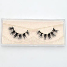 Load image into Gallery viewer, Hand Made Crisscross False Eyelashes