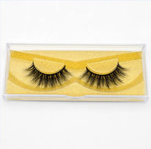 Load image into Gallery viewer, Hand Made Crisscross False Eyelashes