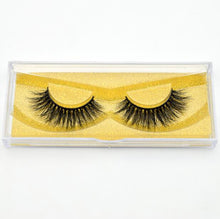 Load image into Gallery viewer, Hand Made Crisscross False Eyelashes