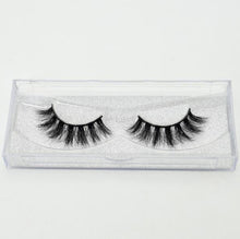 Load image into Gallery viewer, Hand Made Crisscross False Eyelashes