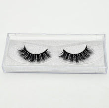 Load image into Gallery viewer, Hand Made Crisscross False Eyelashes